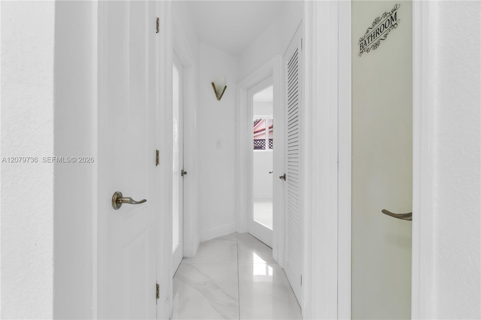 9450 SW 25th Dr photo 16