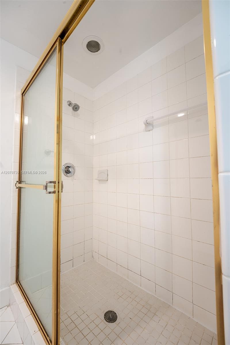 DORAL ISLES CAPTIVE · #102 in Doral - Photo 14