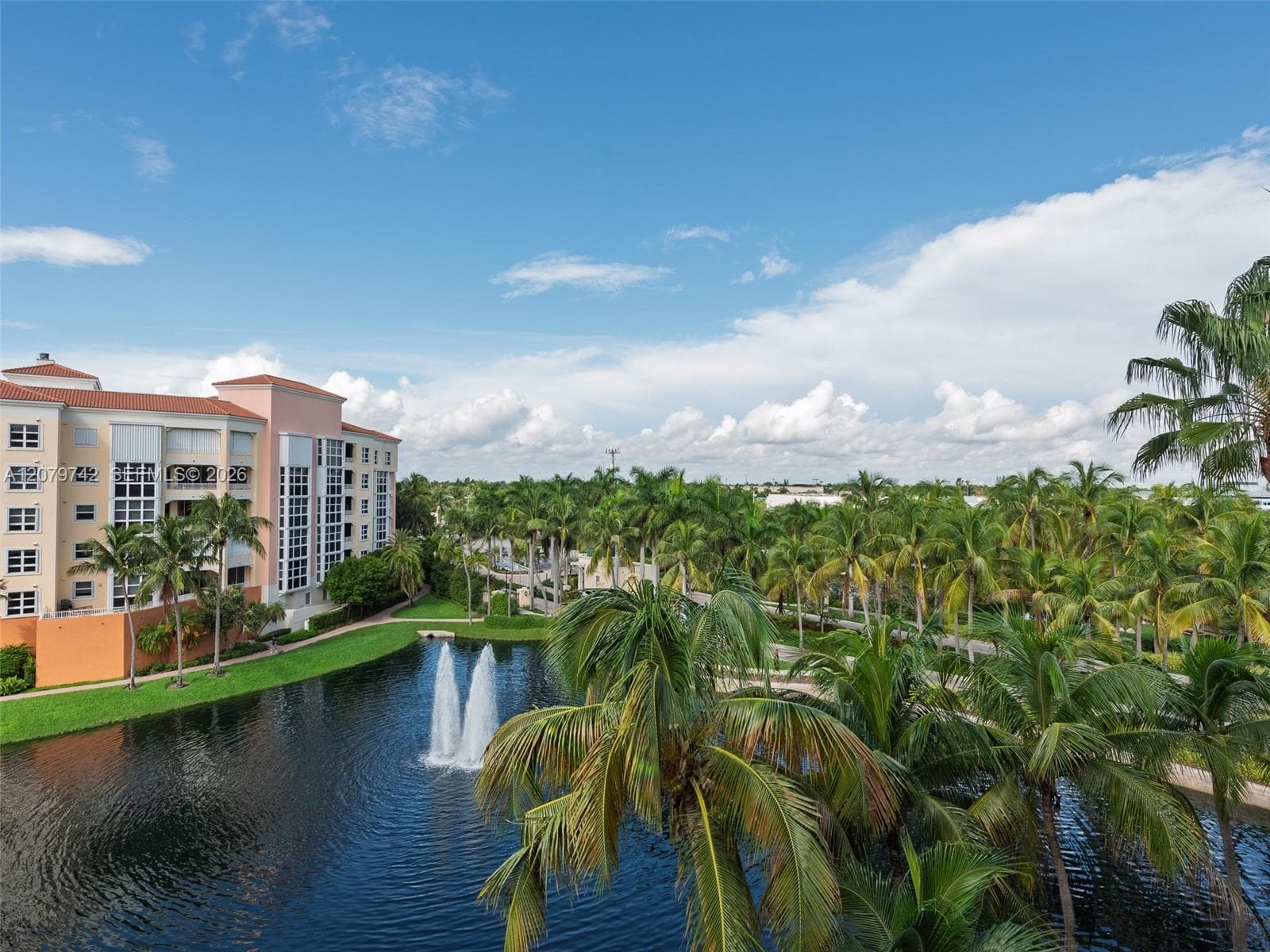RESORT VILLA ONE CONDO · #506 in Key Biscayne - Photo 31