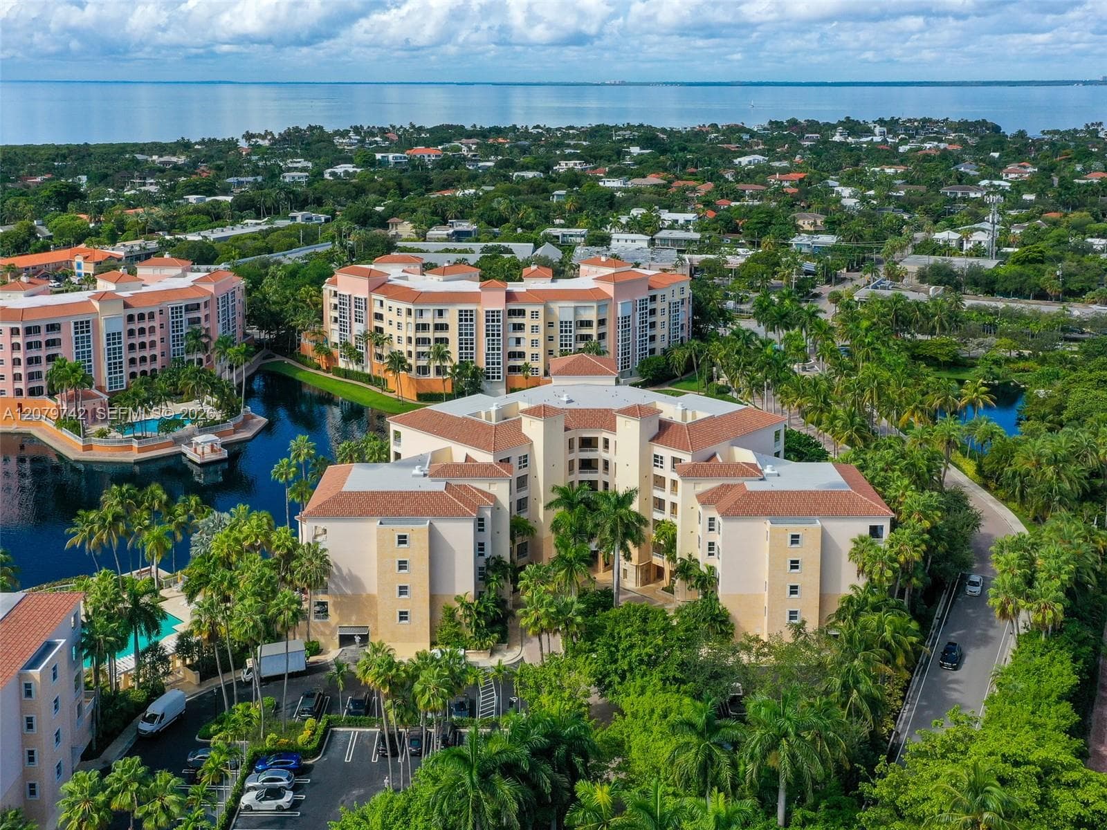 RESORT VILLA ONE CONDO · #506 in Key Biscayne - Photo 39
