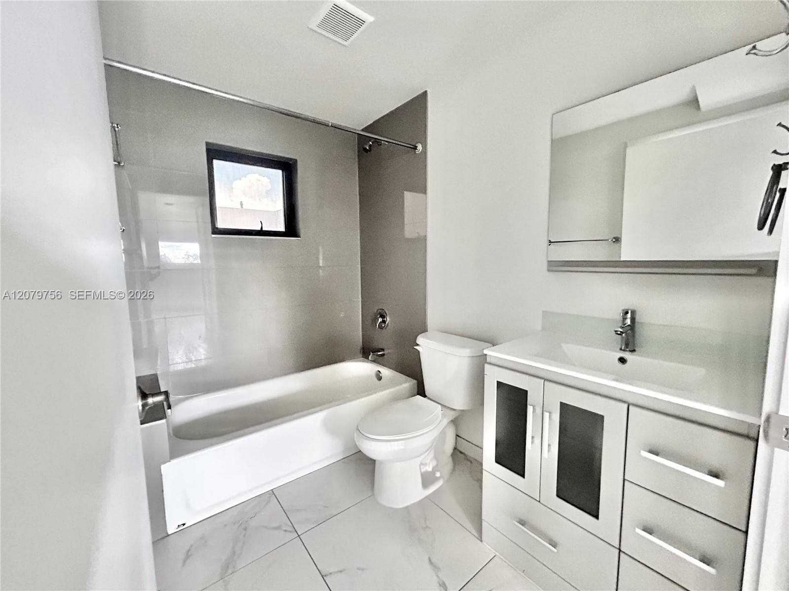 BRICKELL RIVERVIEW · #401 in Miami - Photo 23