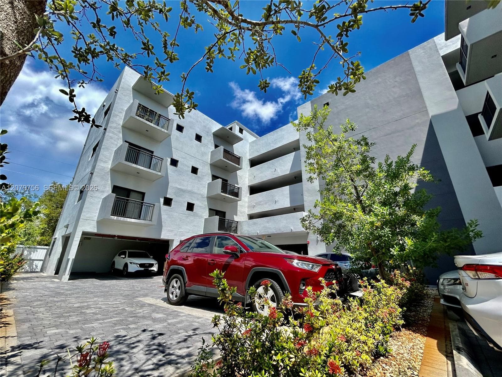BRICKELL RIVERVIEW · #401 in Miami - Photo 47