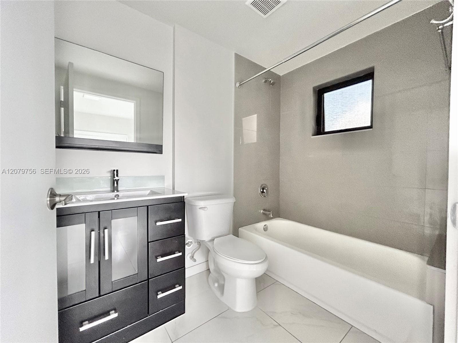 BRICKELL RIVERVIEW · #401 in Miami - Photo 16