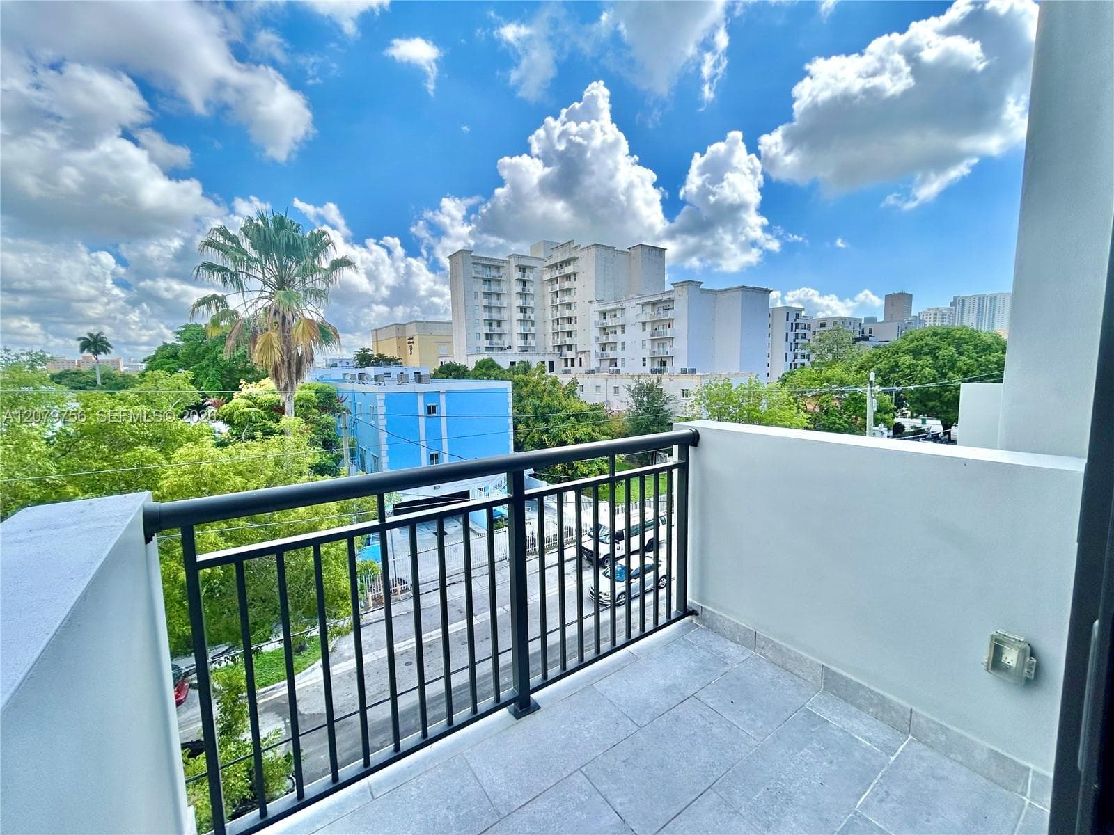 BRICKELL RIVERVIEW · #401 in Miami - Photo 33