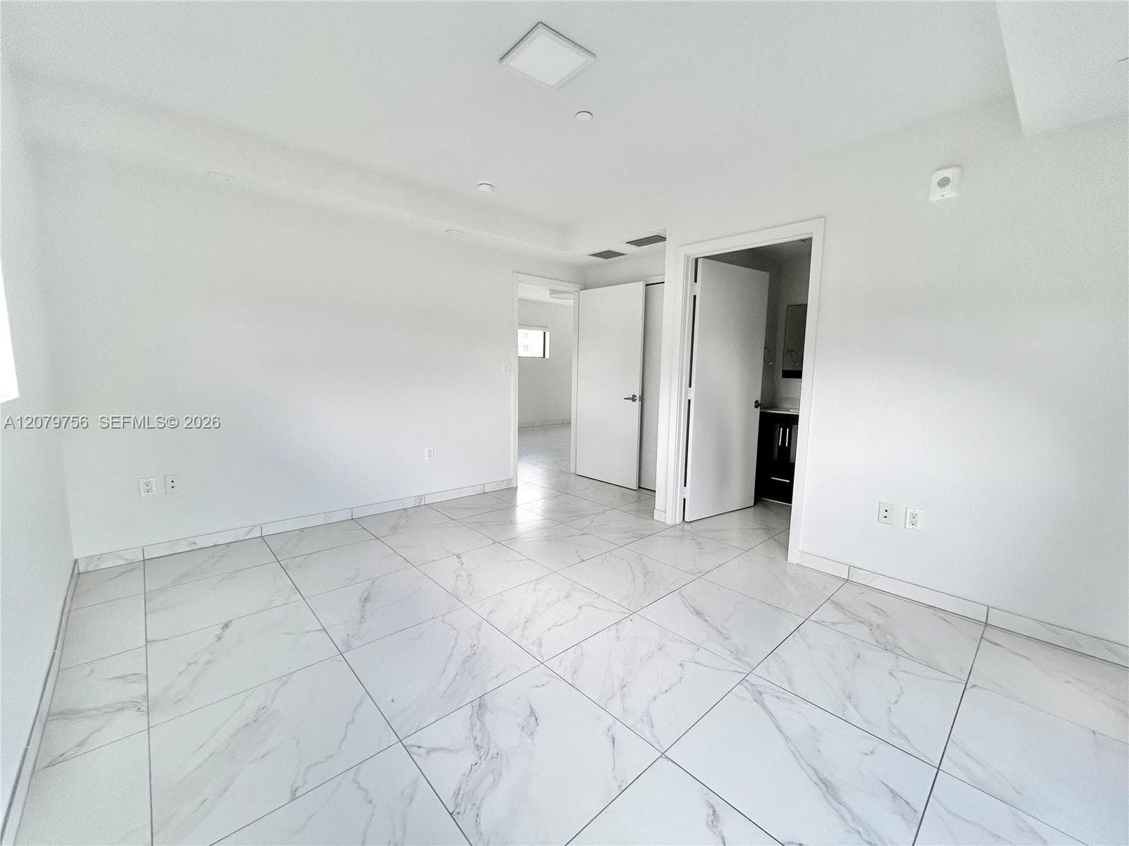 BRICKELL RIVERVIEW · #401 in Miami - Photo 14