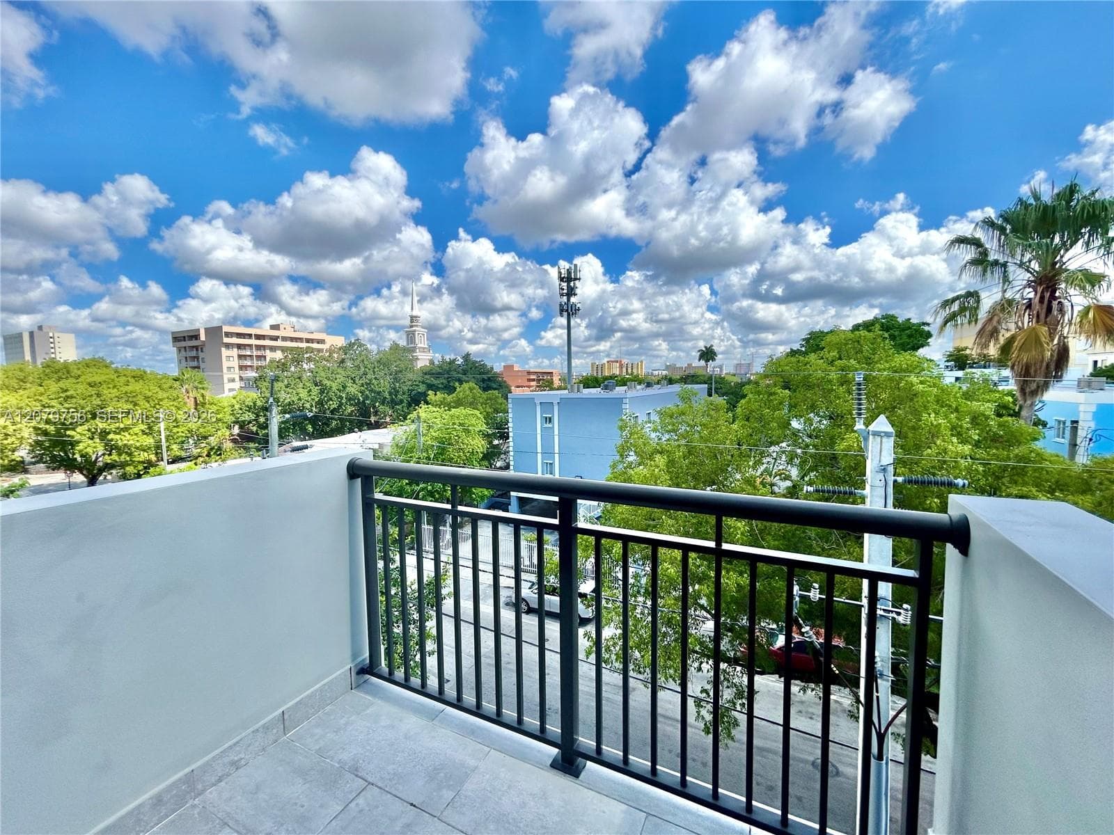 BRICKELL RIVERVIEW · #401 in Miami - Photo 35
