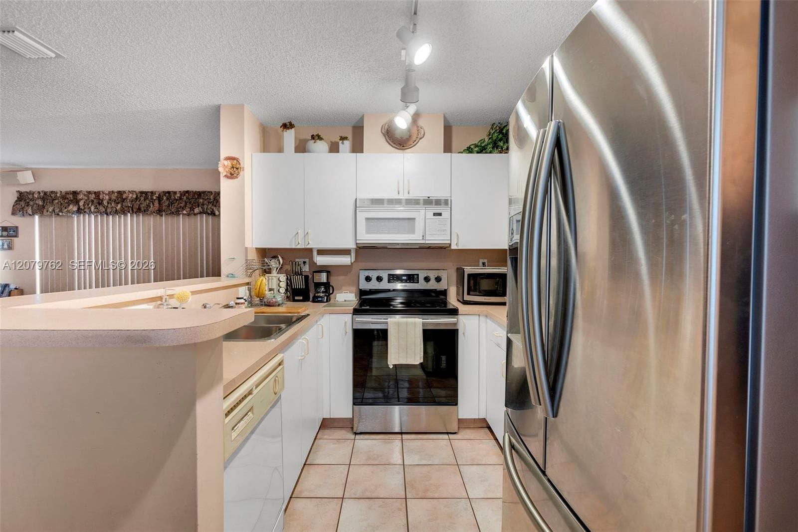 8554 SW 163rd Pl photo 12