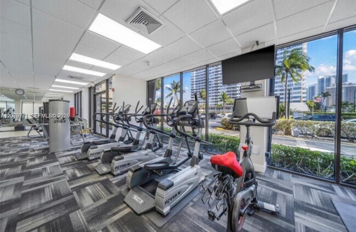 AVANT GARDE CONDO · #1004 in Hallandale Beach - Photo 16