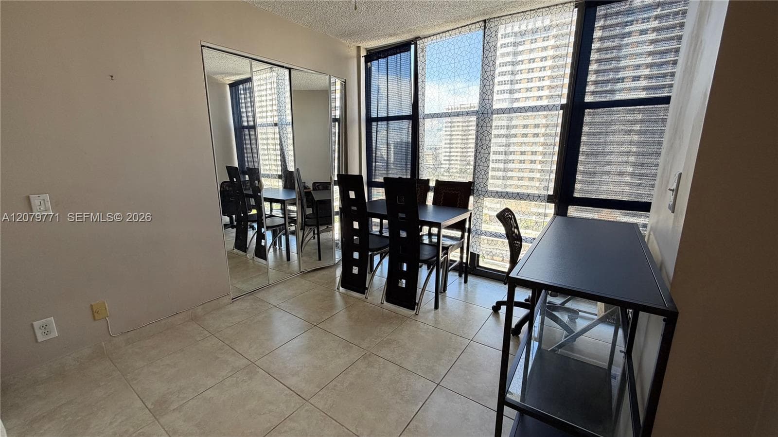 AVANT GARDE CONDO · #1004 in Hallandale Beach - Photo 7