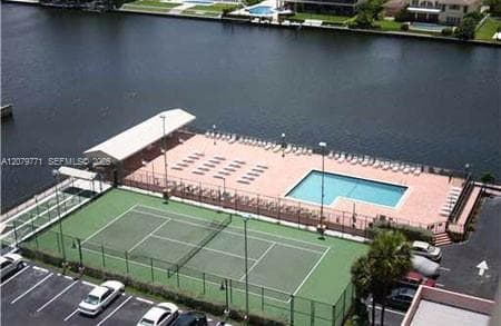 AVANT GARDE CONDO · #1004 in Hallandale Beach - Photo 21