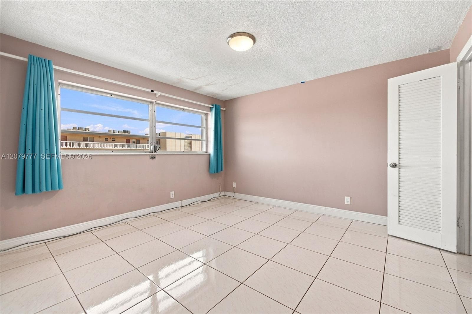 ELDORADO PLAZA WEST CONDO · #1D in Hallandale Beach - Photo 18