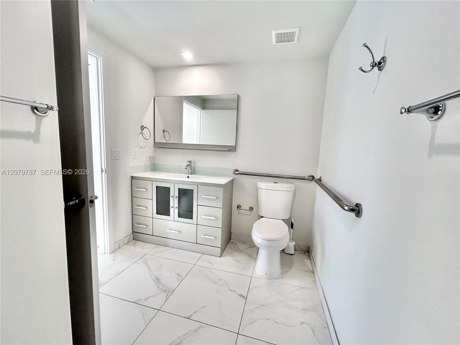 BRICKELL RIVERVIEW · #404 in Miami - Photo 12