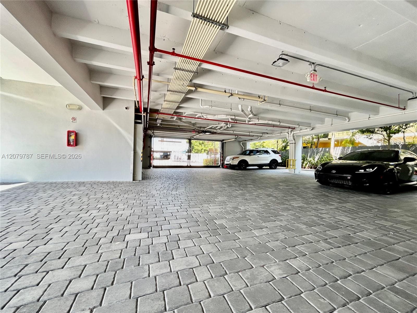 BRICKELL RIVERVIEW · #404 in Miami - Photo 25