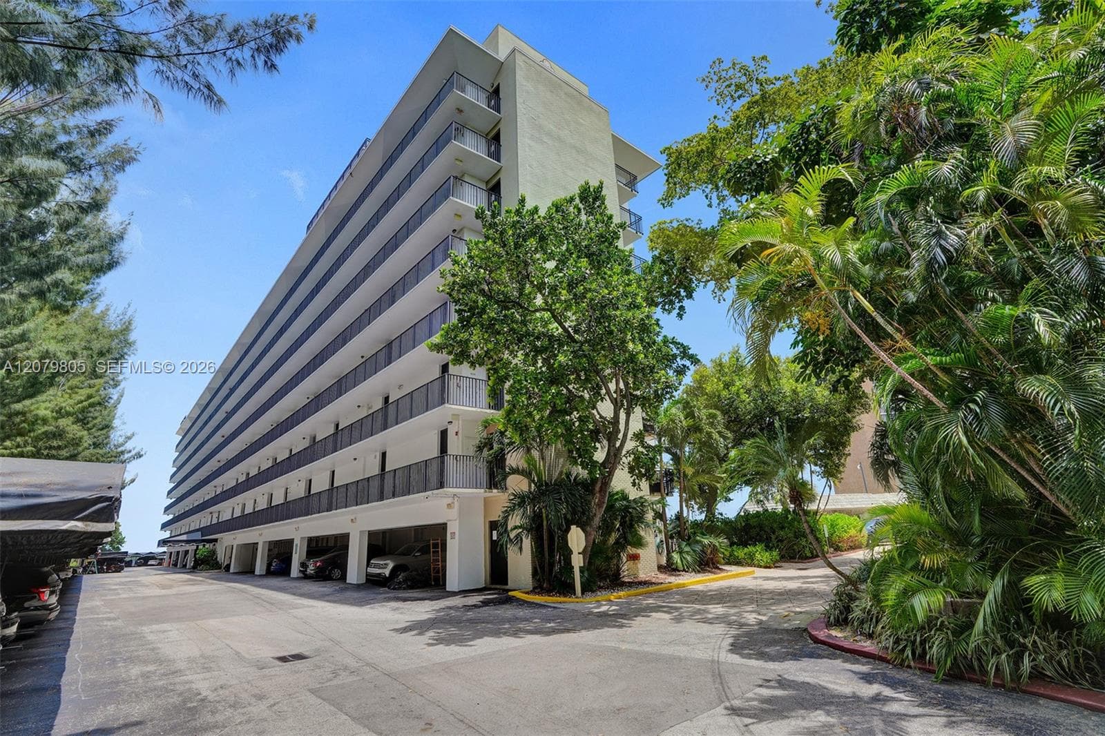 PALM BAY CONDOMINIUM · #2B in Miami - Photo 33