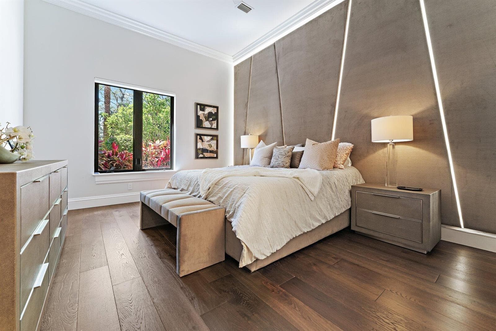 1st FL Guest Bedroom