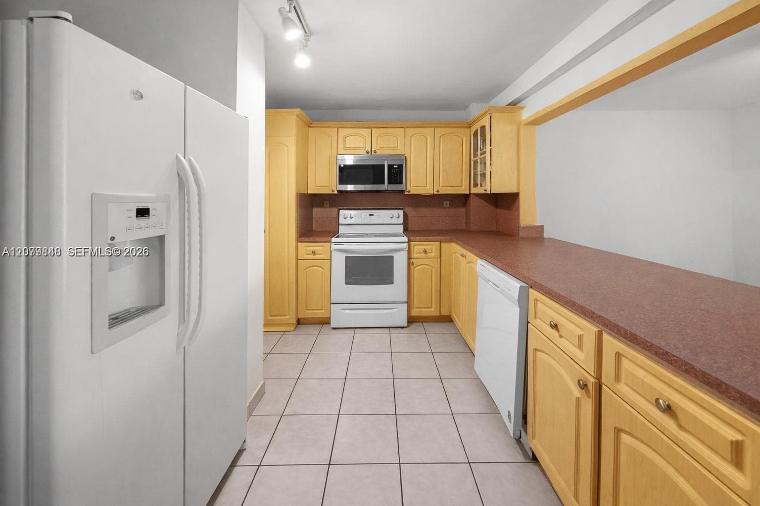 Ocean Park Condominium · #205 in Miami Beach - Photo 16