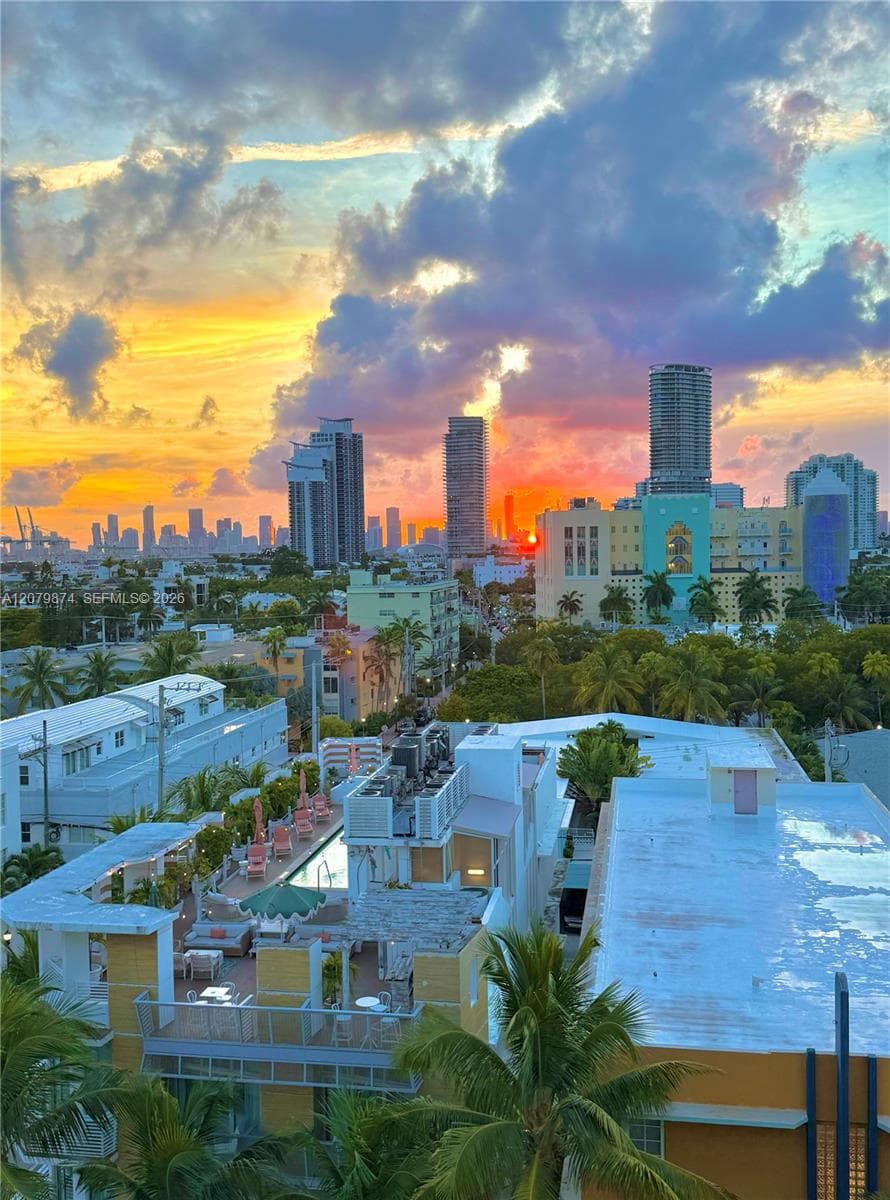Presidential Condominium · #903 in Miami Beach - Photo 58