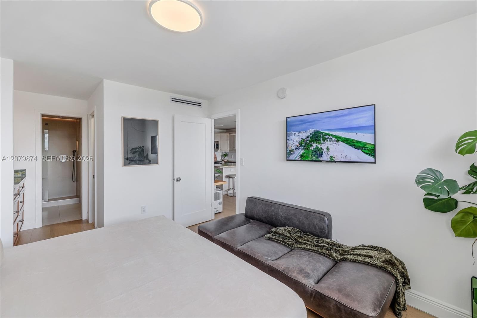 Presidential Condominium · #903 in Miami Beach - Photo 15