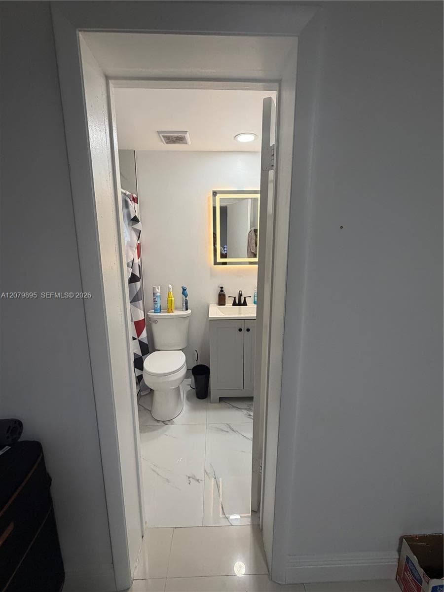 10411 SW 51st St photo 23