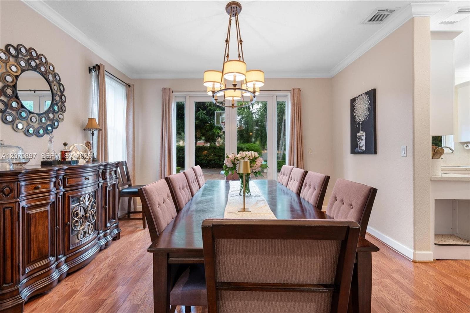 Formal Dining