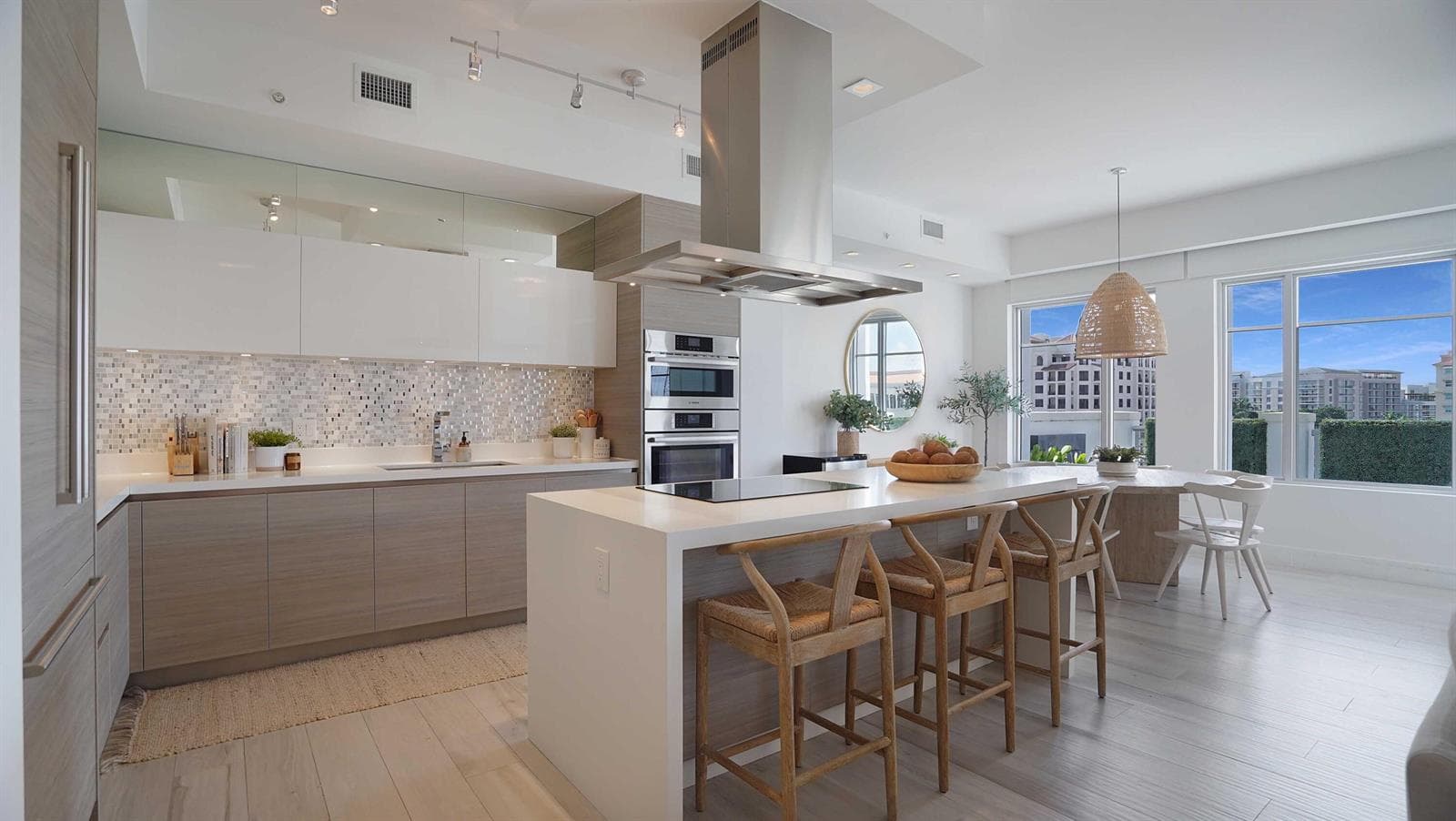 601 Boca Raton | Kitchen
