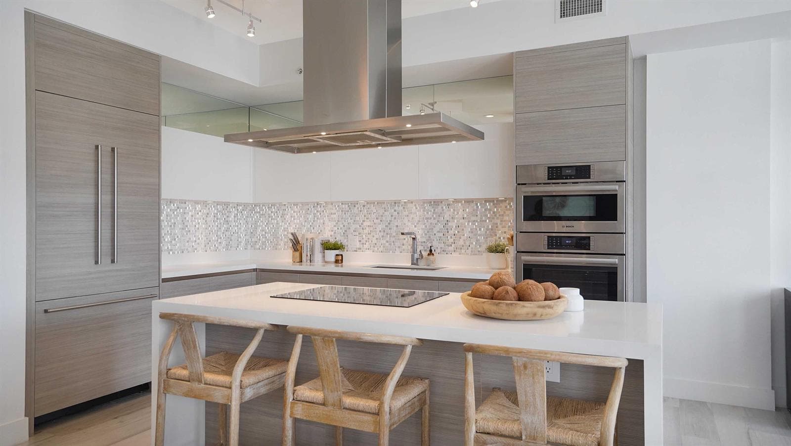 601 Boca Raton | Kitchen