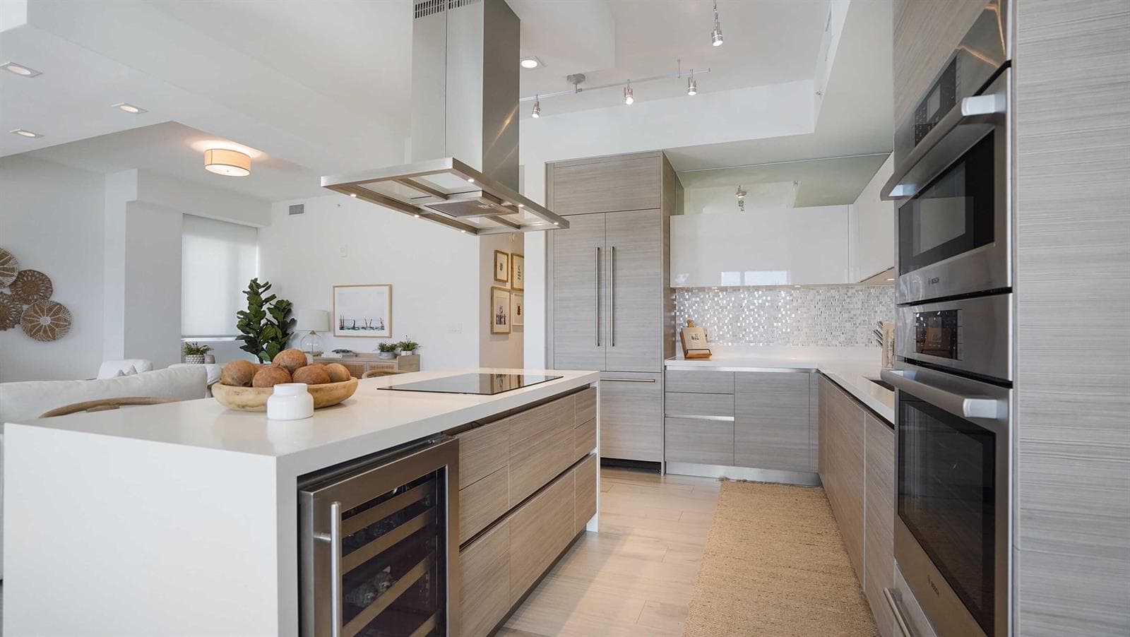 601 Boca Raton | Kitchen