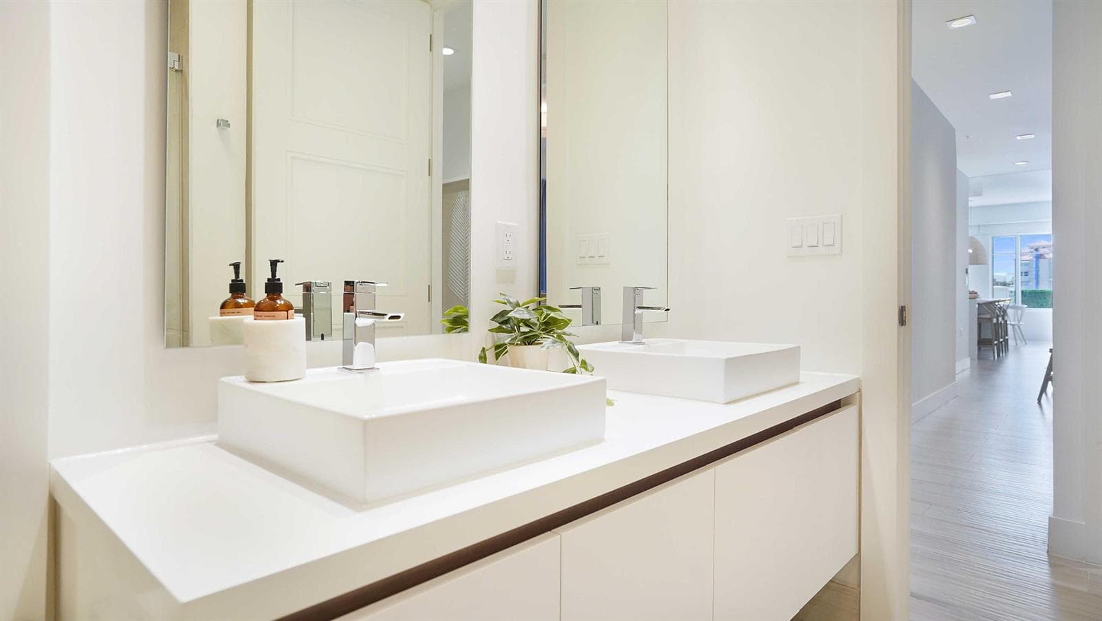601 Boca Raton | Bath