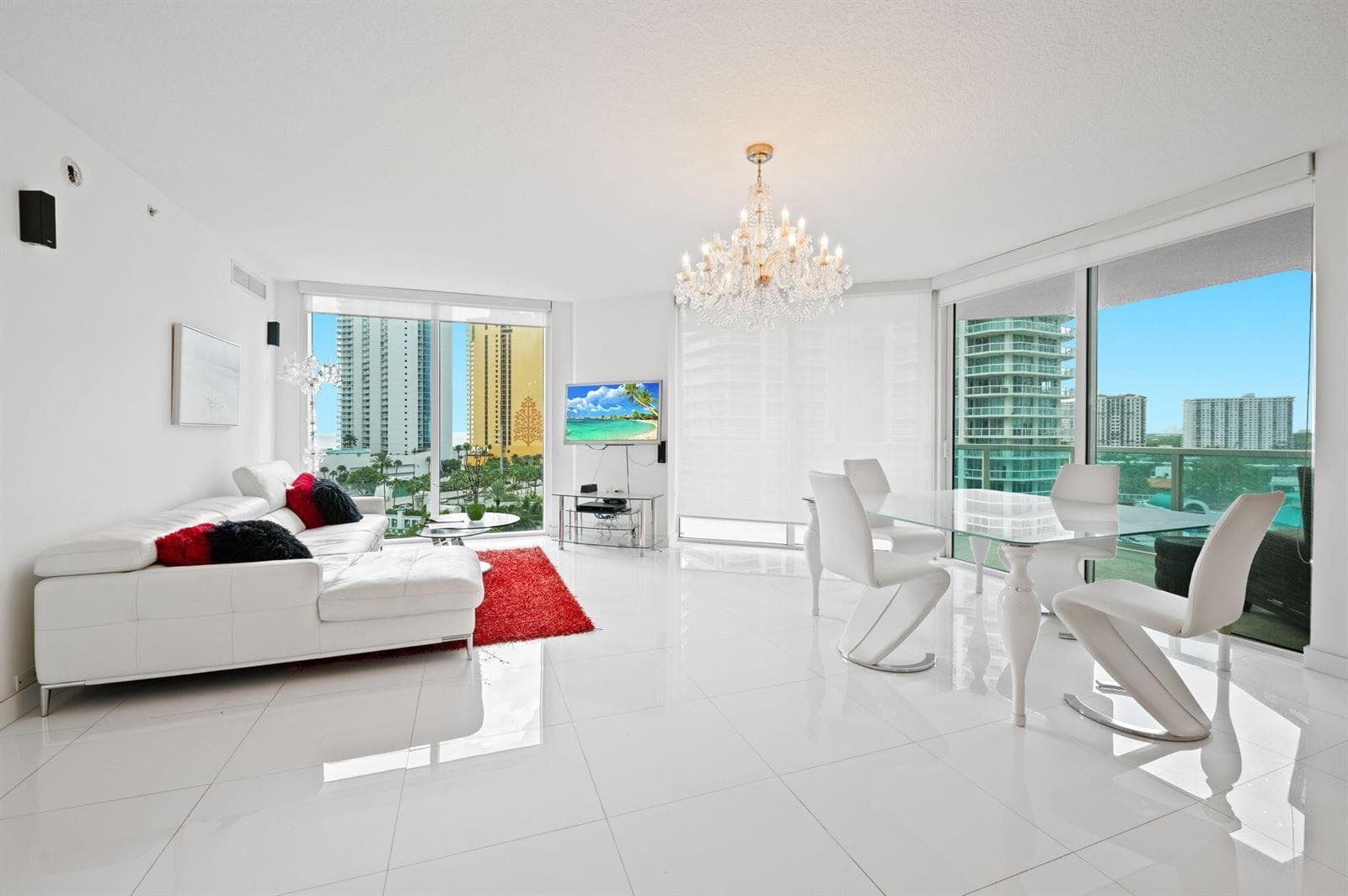 9-web-or-mls-200-sunny-isles-blvd-806