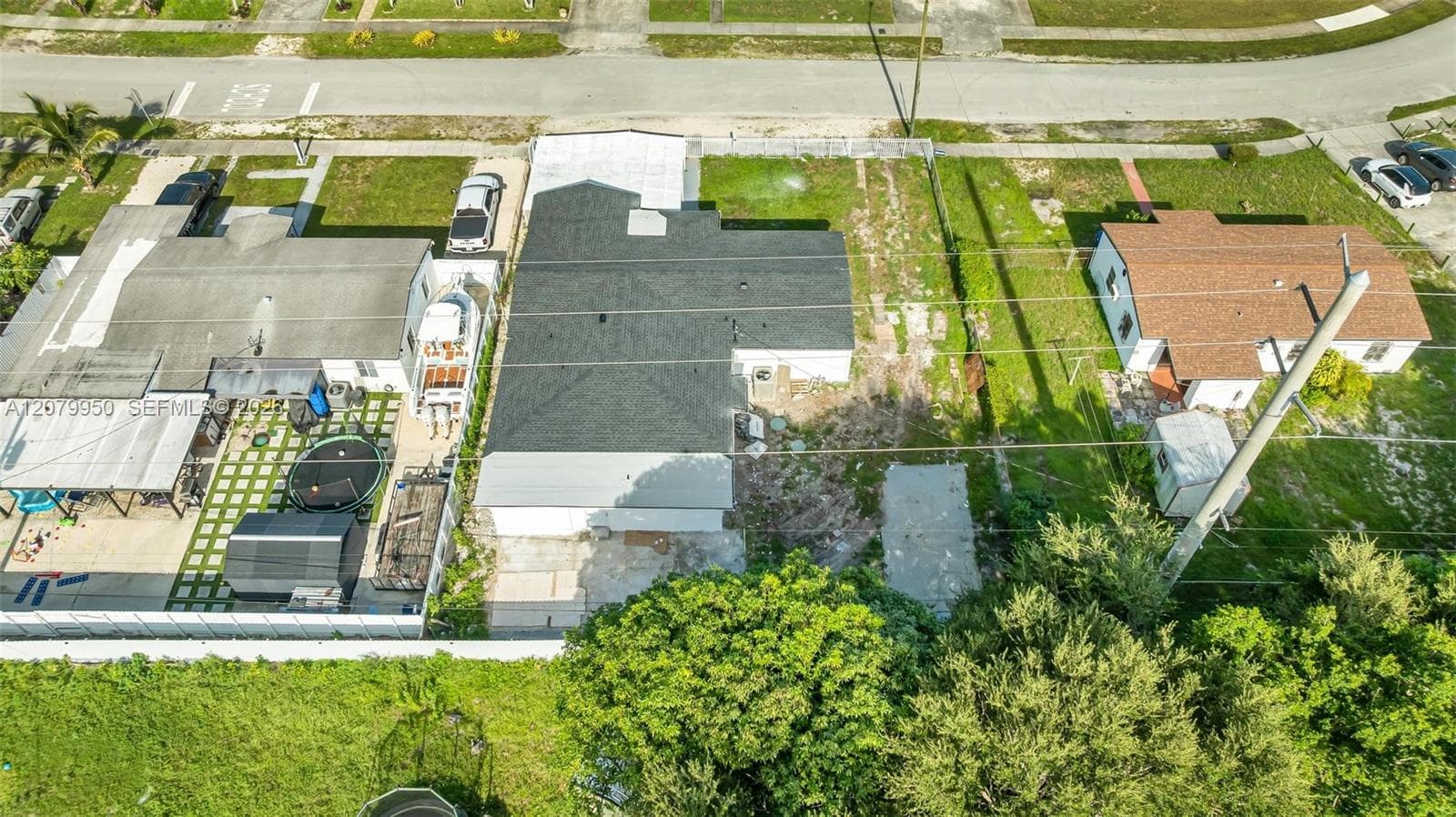 15770 NW 18th Pl photo 35