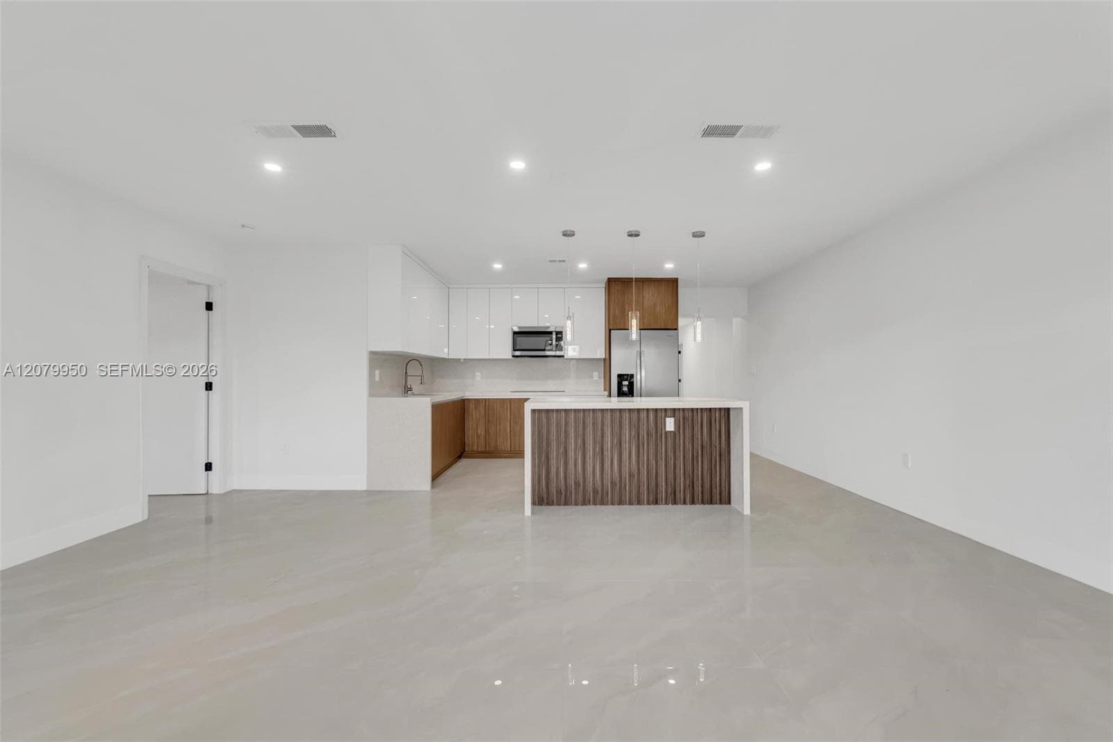 15770 NW 18th Pl photo 8
