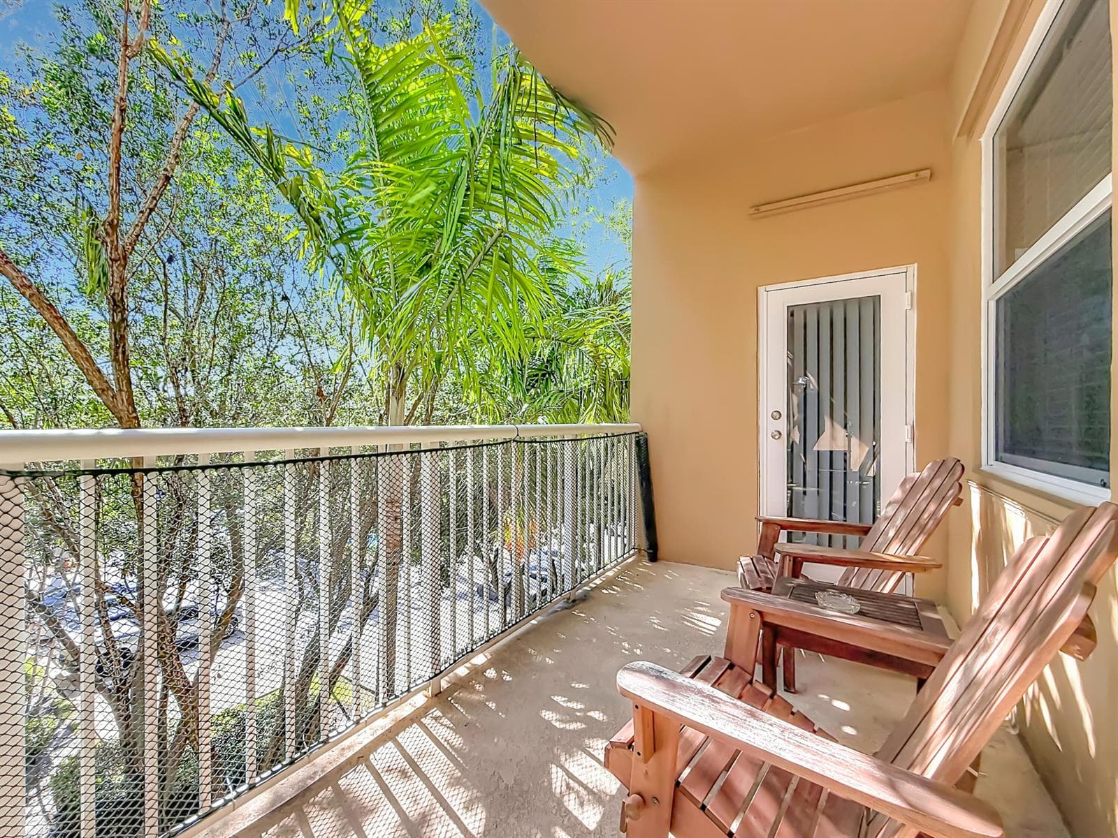 519 E Sheridan Street #404-79