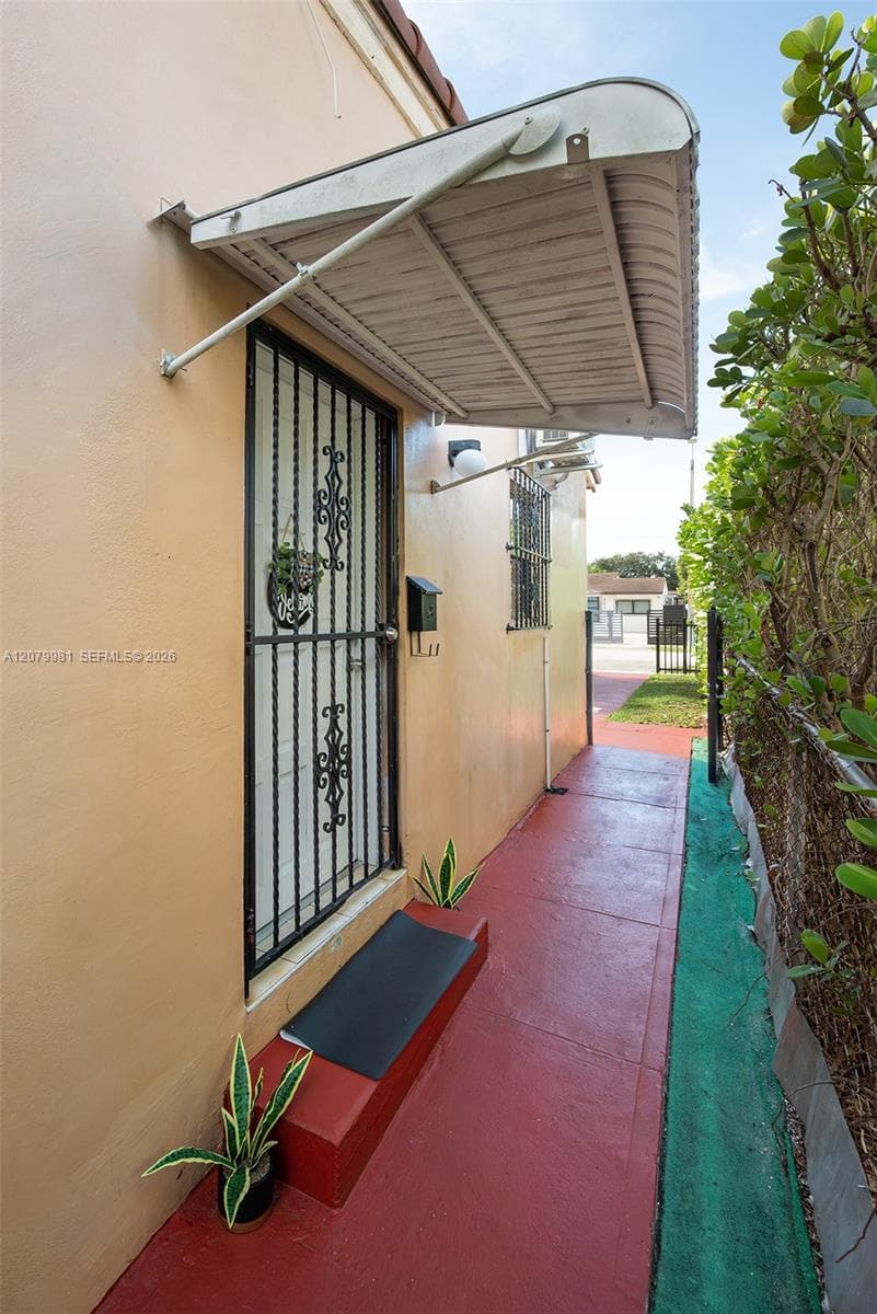 4051 NW 5th St photo 29