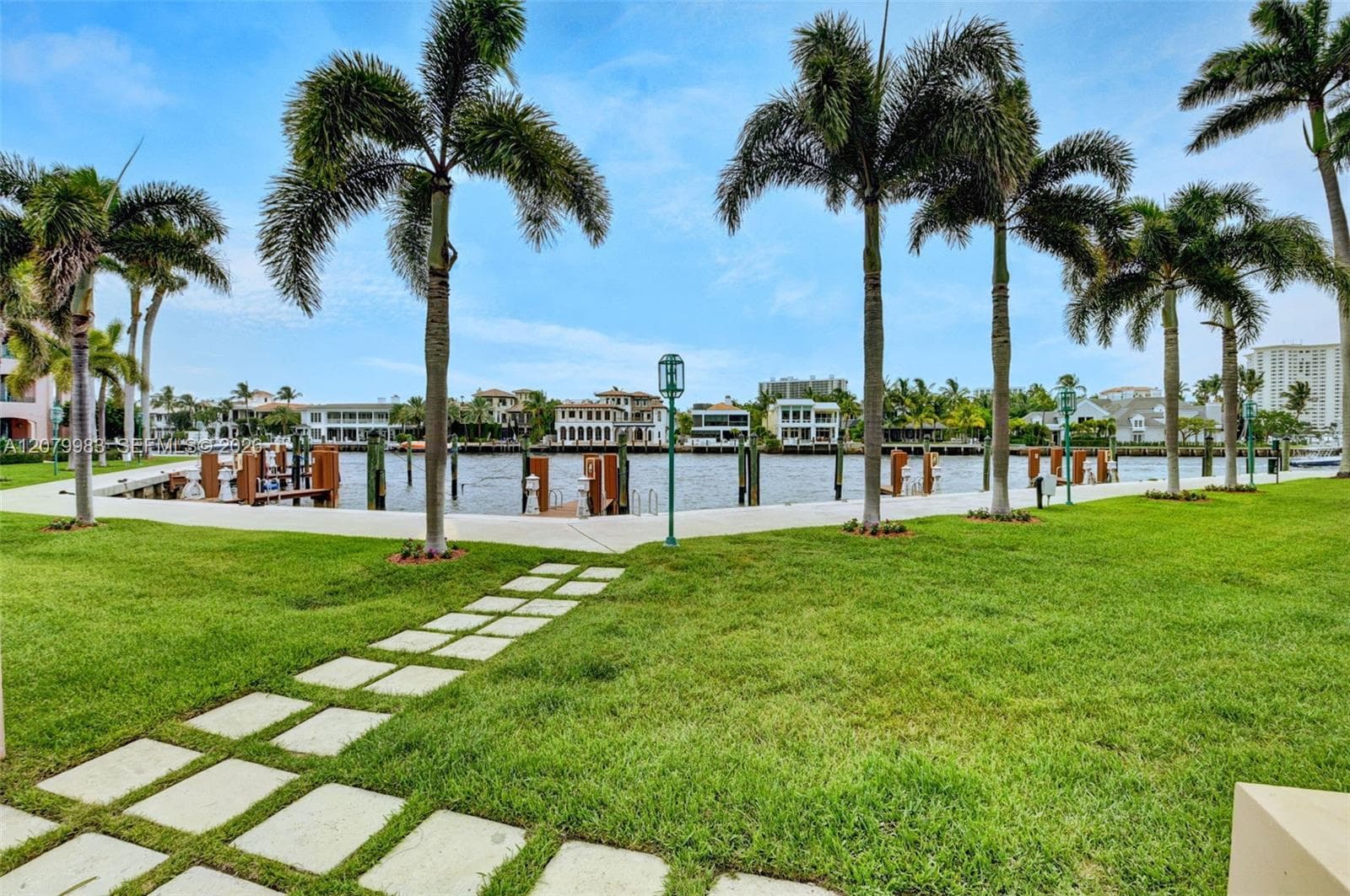 MIZNER COURT CONDO · #PH20 in Boca Raton - Photo 24