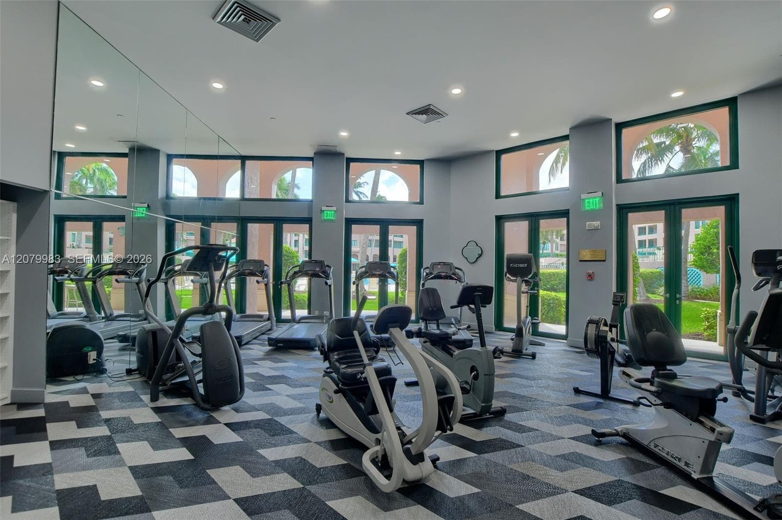 MIZNER COURT CONDO · #PH20 in Boca Raton - Photo 41