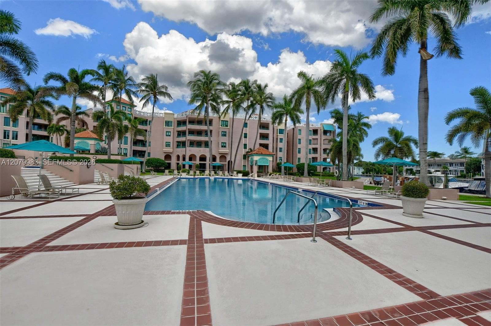 MIZNER COURT CONDO · #PH20 in Boca Raton - Photo 39