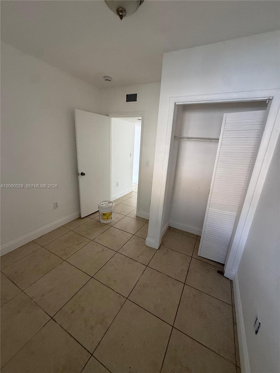 BISCAYNE BCH SUB · #1 in Miami Beach - Photo 11