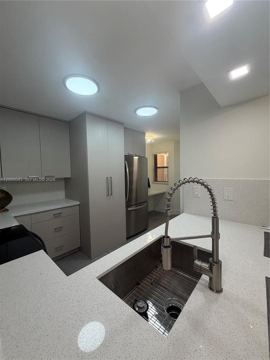 Deep stainless sink