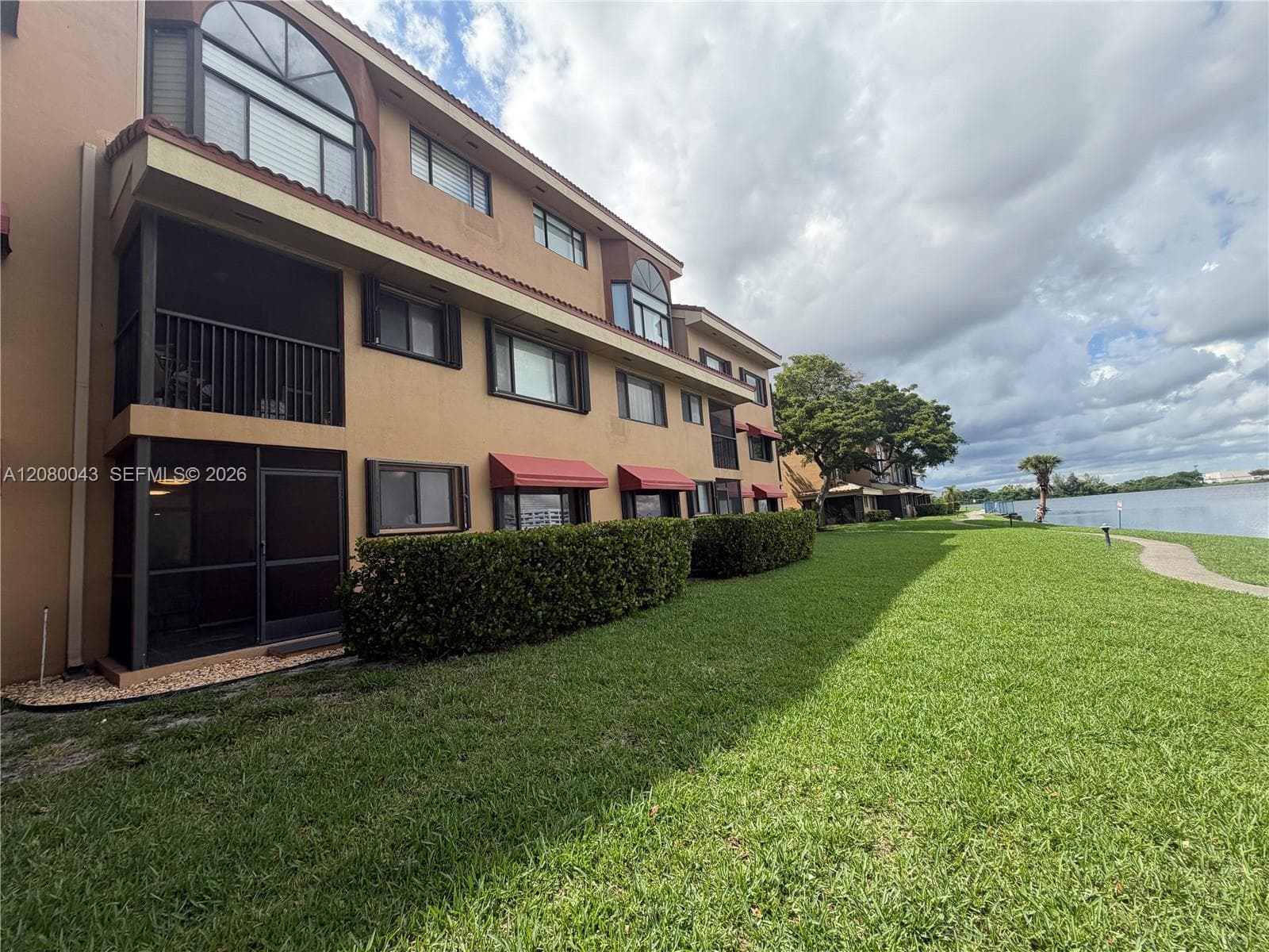 CELEBRATION POINT CONDO # · #107 in Miami Lakes - Photo 4