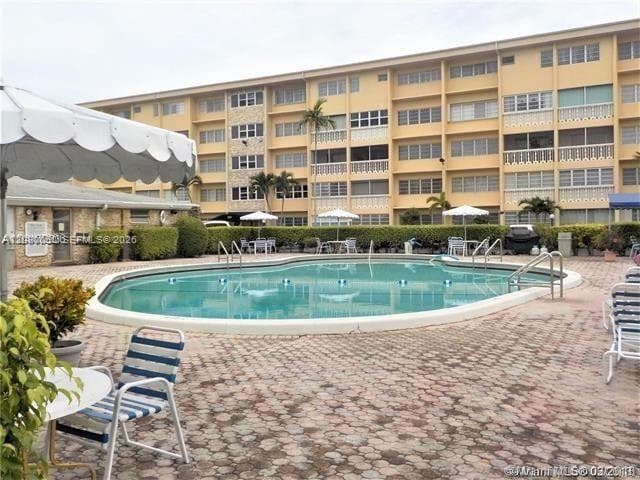 FOURTH GULFSTREAM GARDEN · #318 in Hallandale Beach - Photo 16
