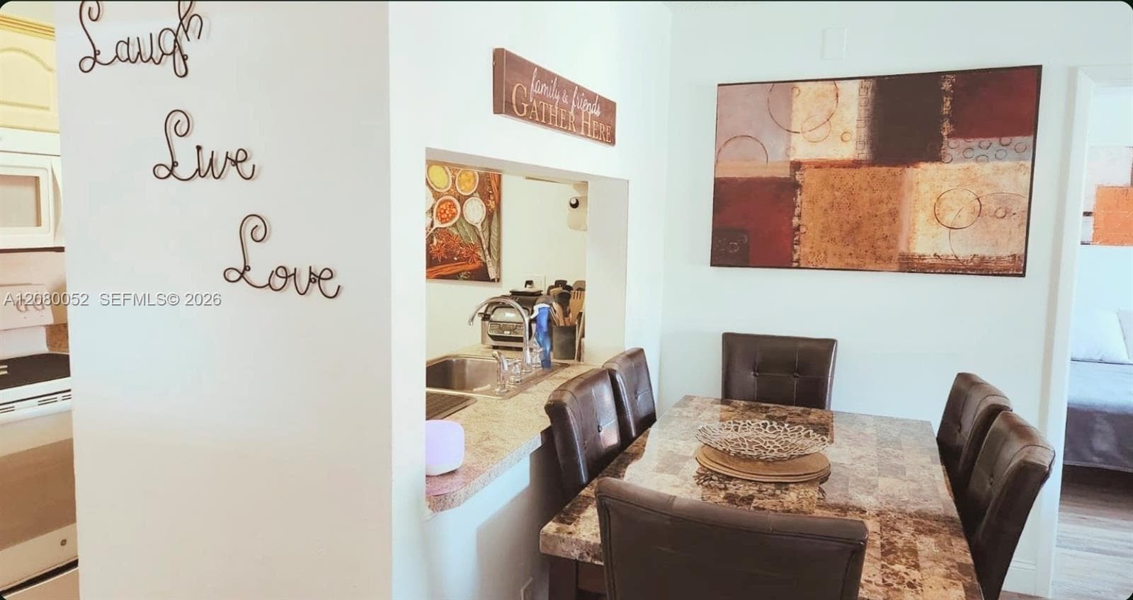 Lago Grande Condo · #54-22 in Hialeah - Photo 5