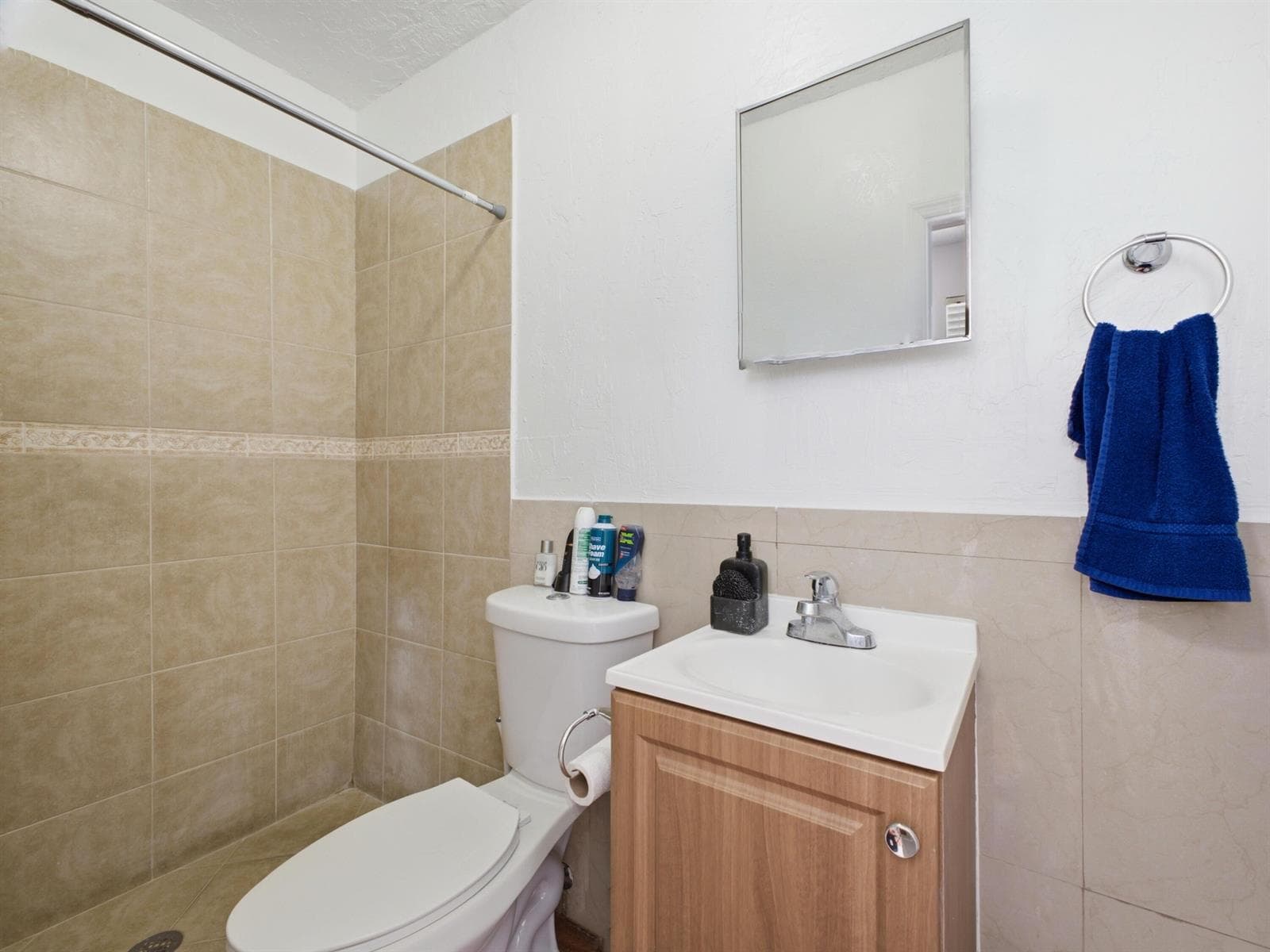 Unit 1 Bathroom