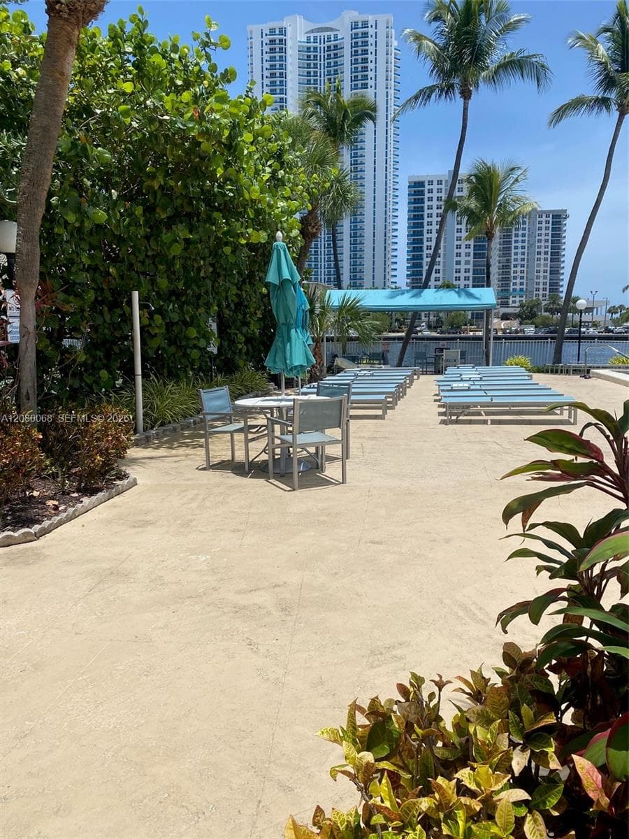 OCEANVIEW PARK · #427 in Hallandale Beach - Photo 2