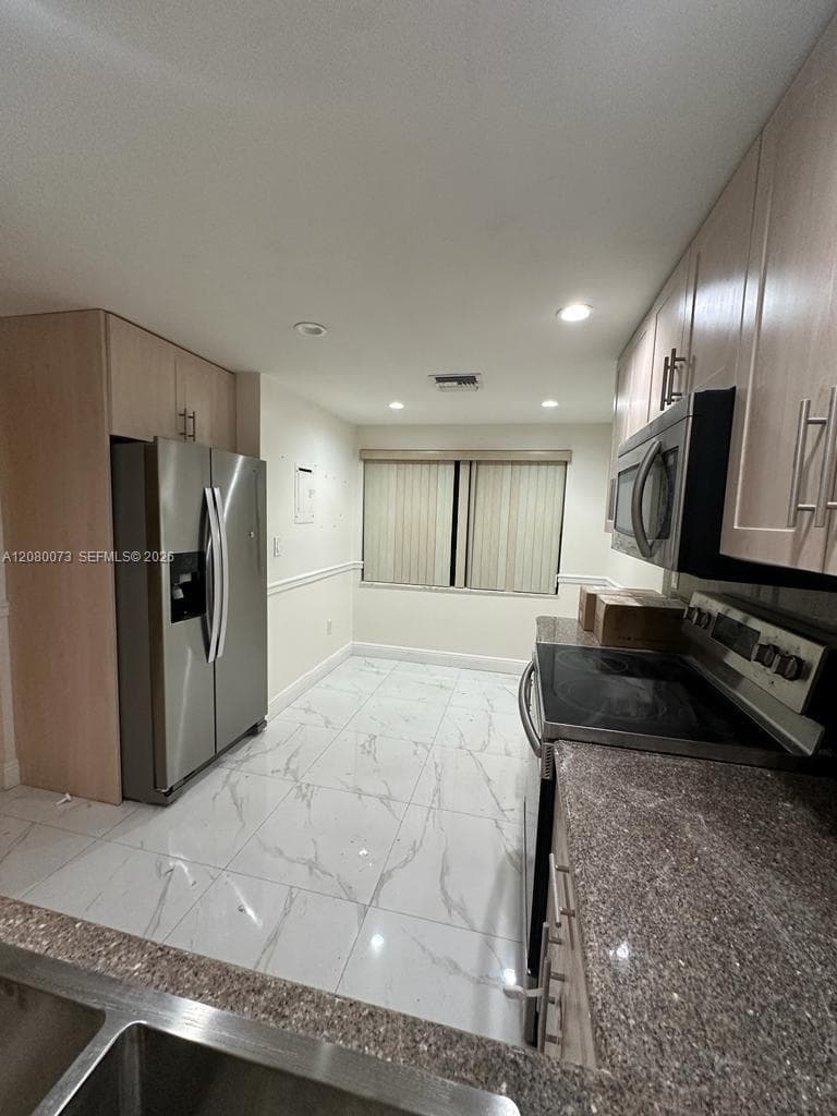 VILLAS OF AMBERWOOD · #100-9 in Doral - Photo 17