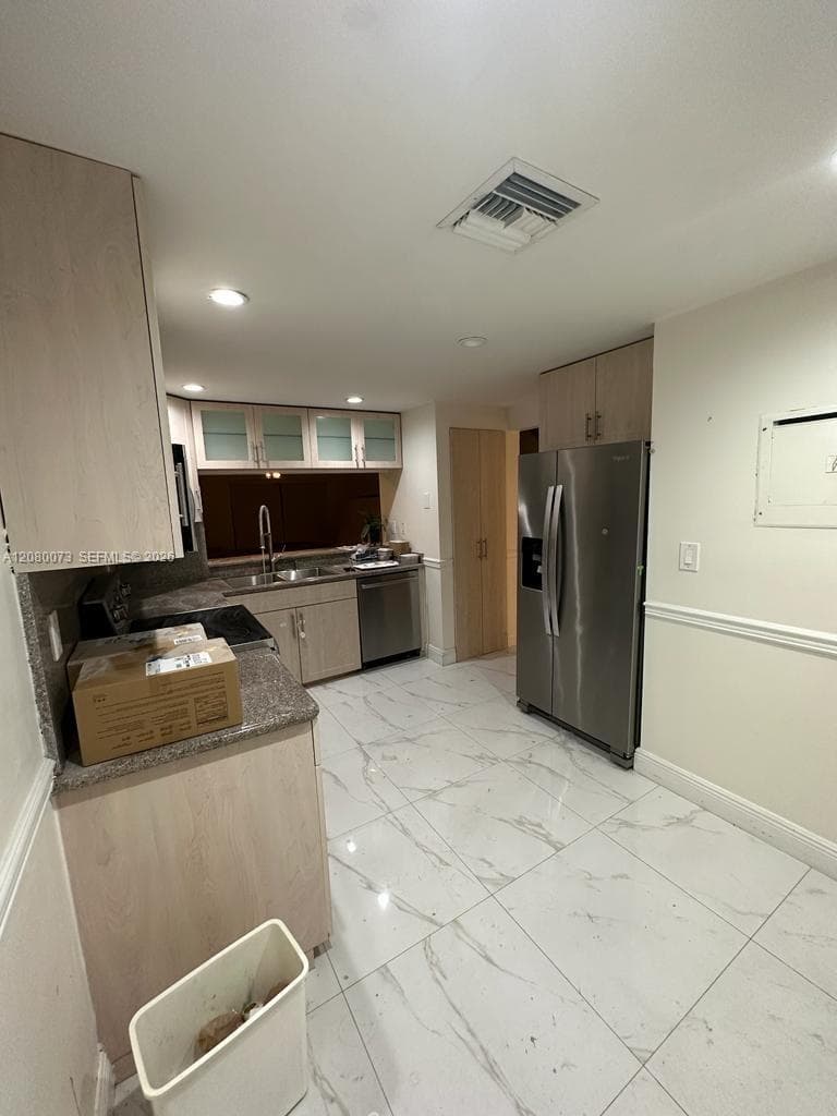 VILLAS OF AMBERWOOD · #100-9 in Doral - Photo 18