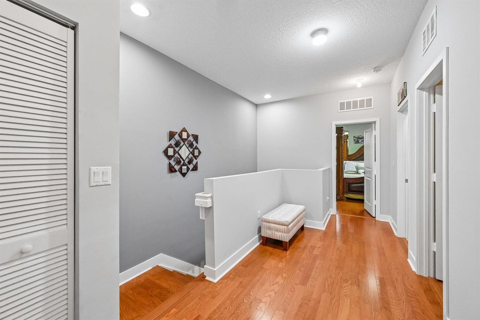 18-web-or-mls-Oysterwood Ln-S2608-018