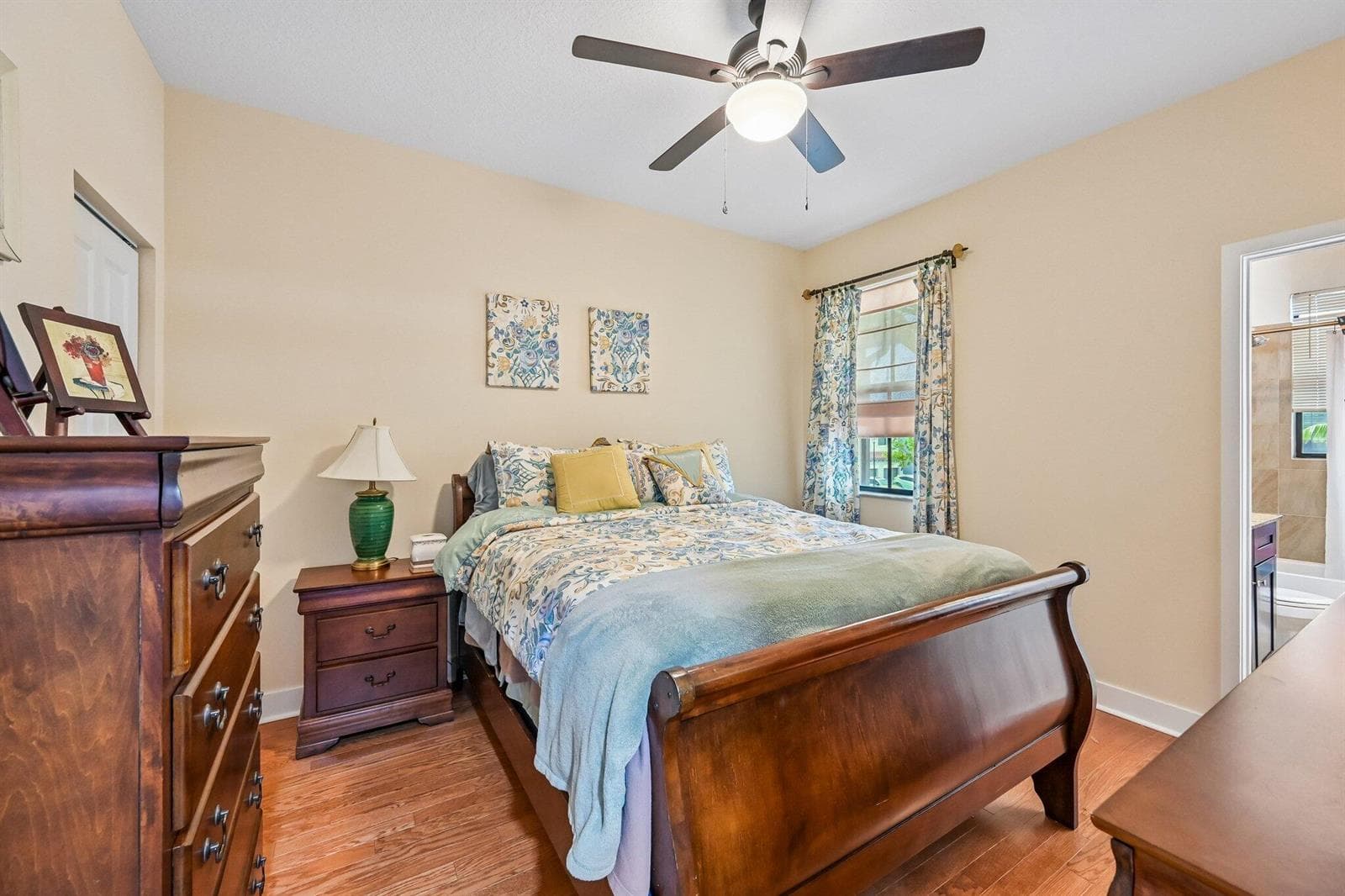 21-web-or-mls-Oysterwood Ln-S2608-021