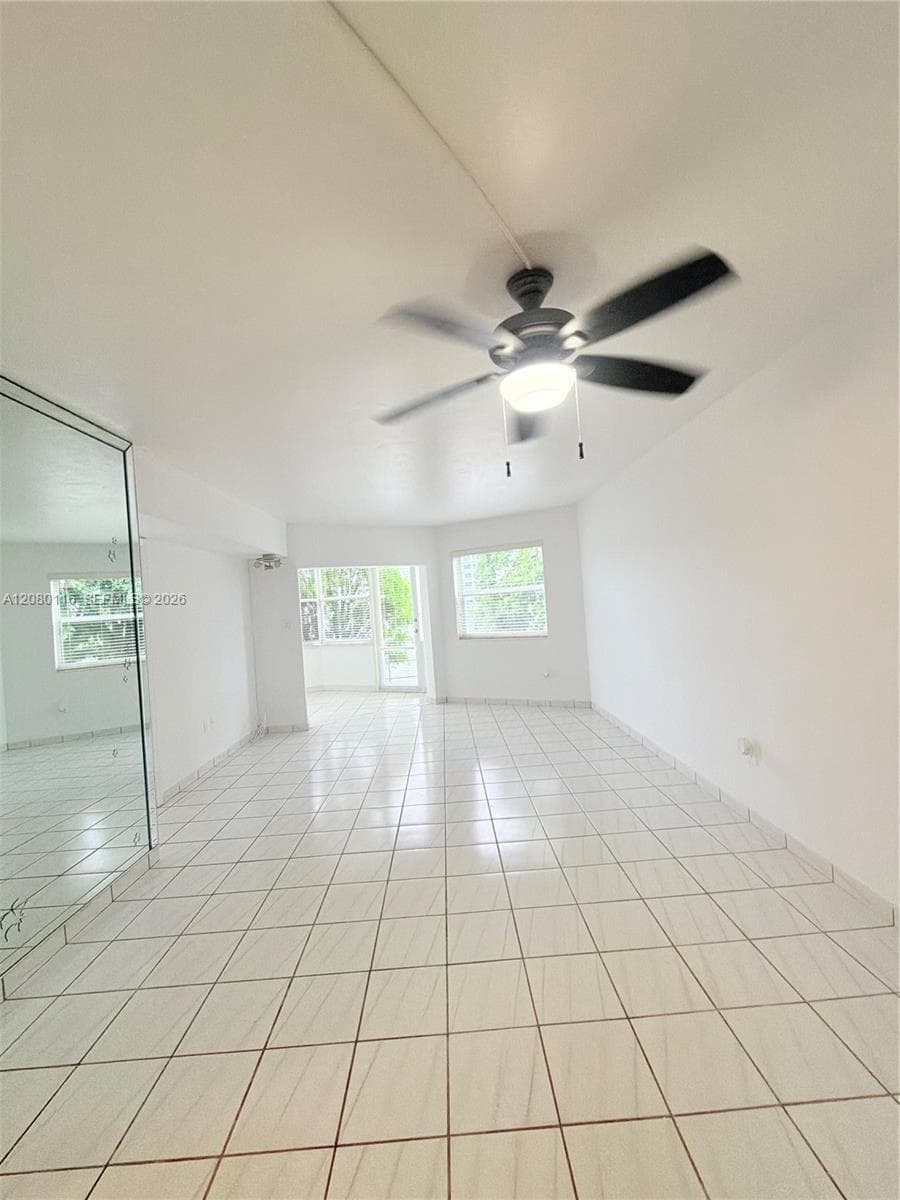 SKY LAKE GARDENS NO 2 CON · #144 in Miami - Photo 5