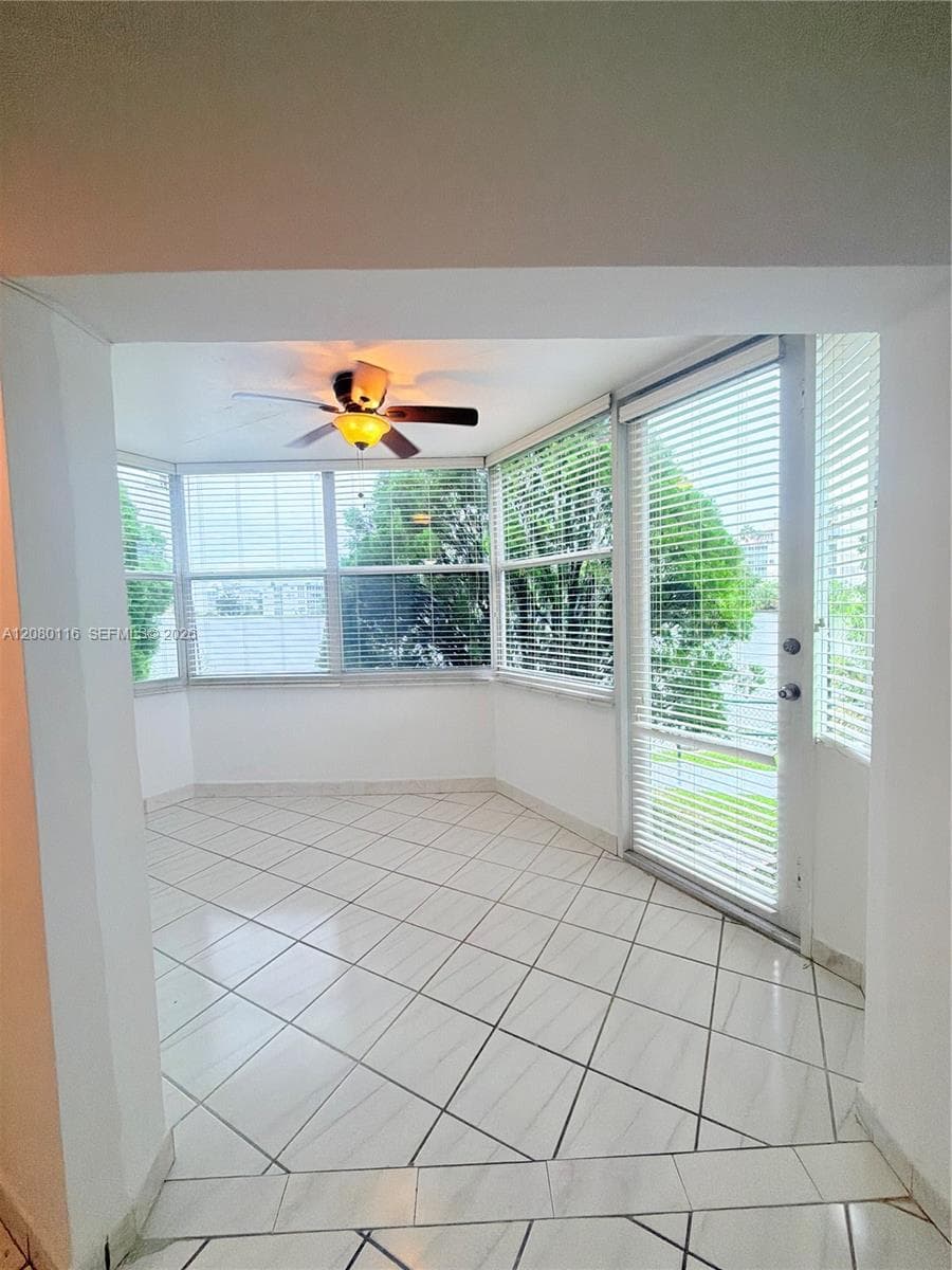 SKY LAKE GARDENS NO 2 CON · #144 in Miami - Photo 14