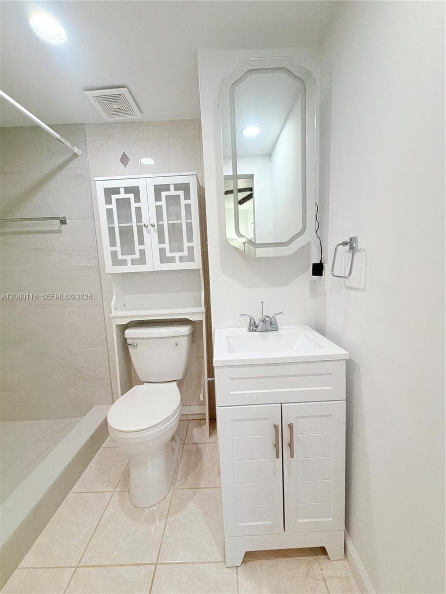 SKY LAKE GARDENS NO 2 CON · #144 in Miami - Photo 19